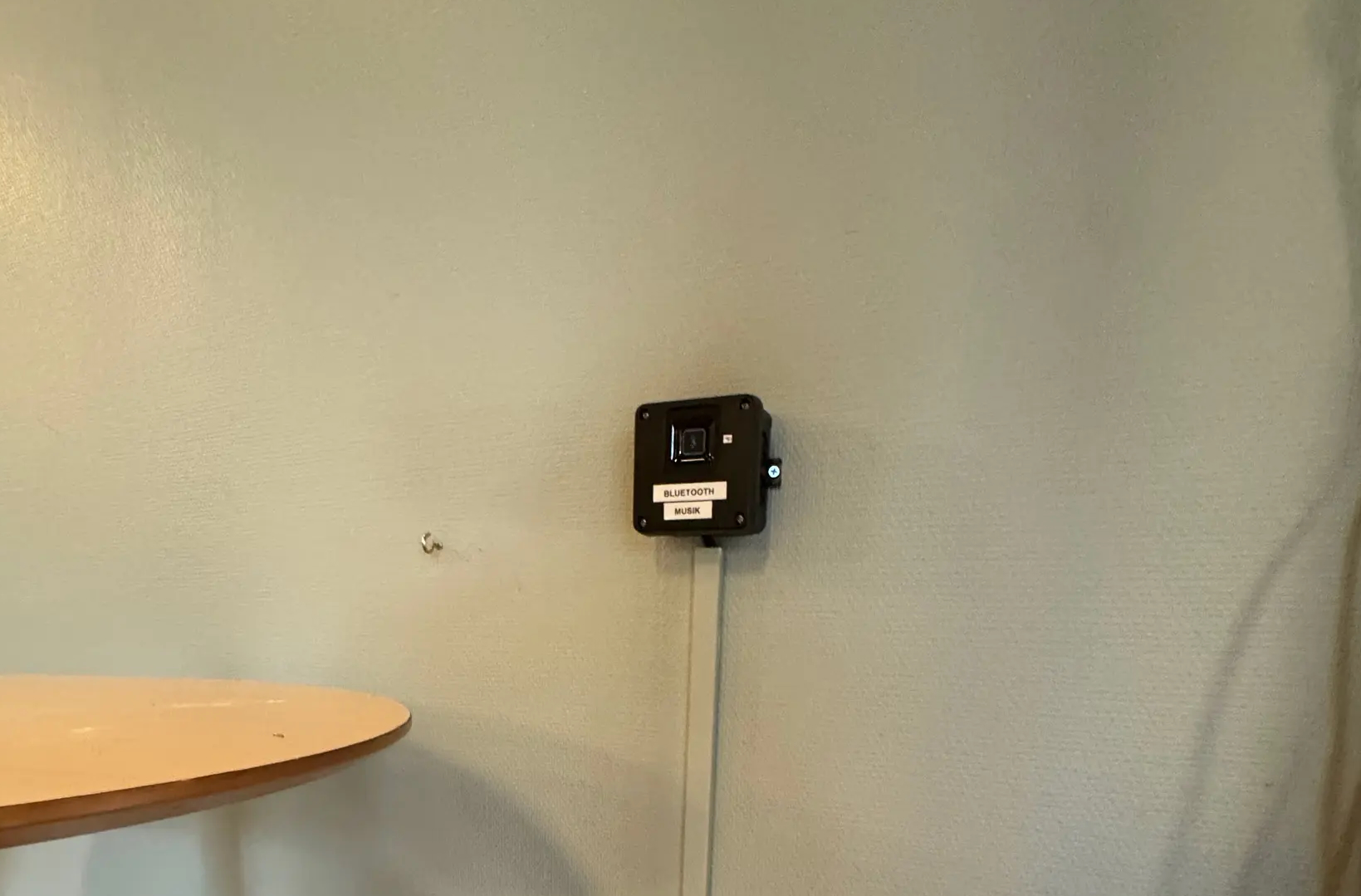 Bluetooth koppling — Koppla din telefon eller dator med Bluetooth till ljudanläggningen